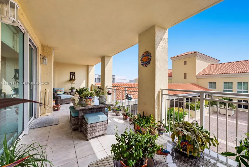 7350 SW 89th St #721S Miami, FL 33156