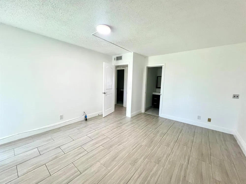 3069 VENTNOR P #3069 Deerfield Beach, FL 33442