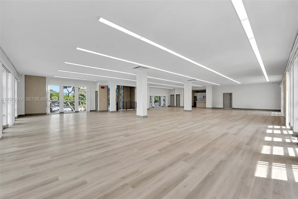 801 Three Islands Blvd #103 Hallandale Beach, FL 33009