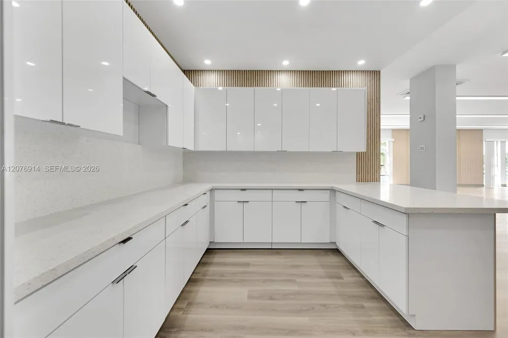 801 Three Islands Blvd #103 Hallandale Beach, FL 33009
