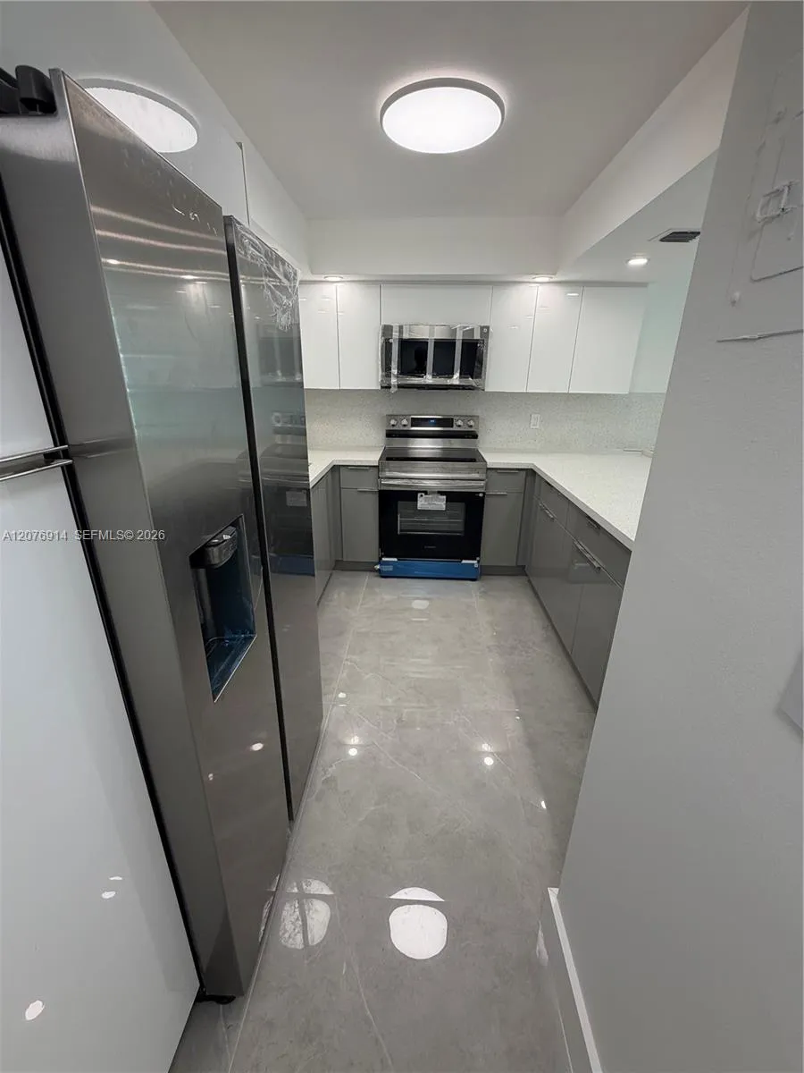 801 Three Islands Blvd #103 Hallandale Beach, FL 33009