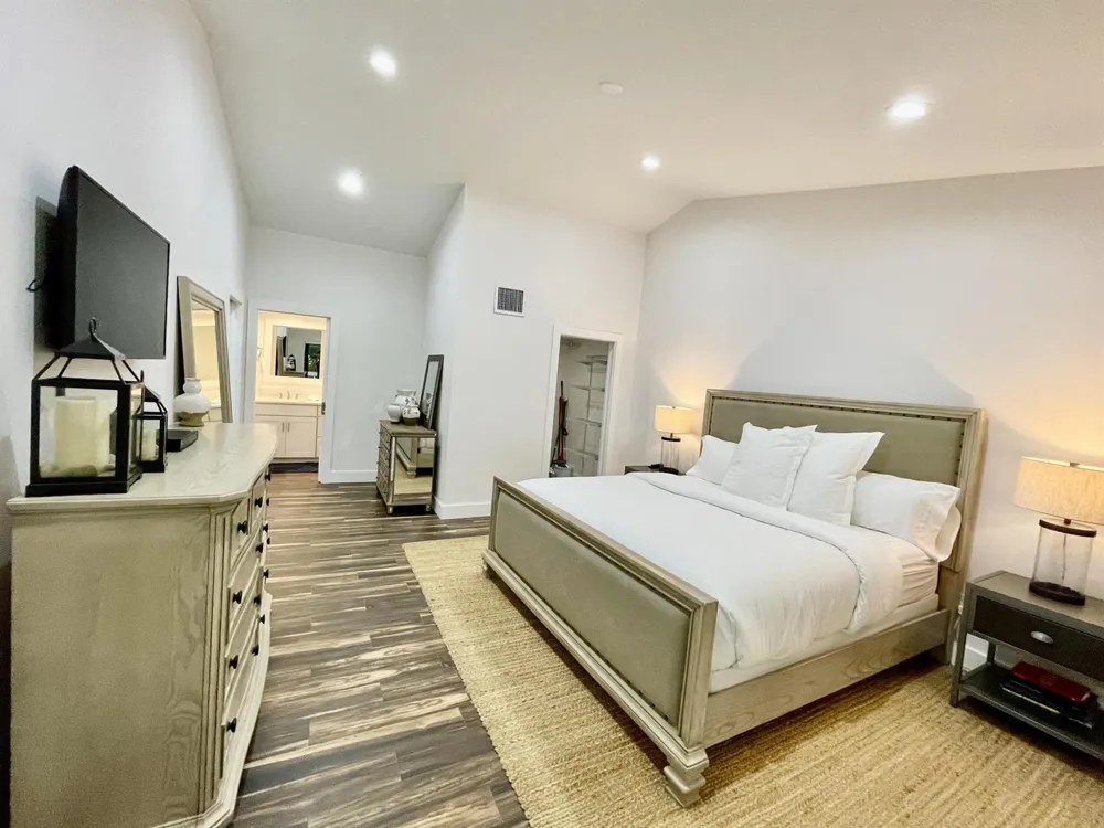 11863 WIMBLEDON CIRCLE #546 Wellington, FL 33414