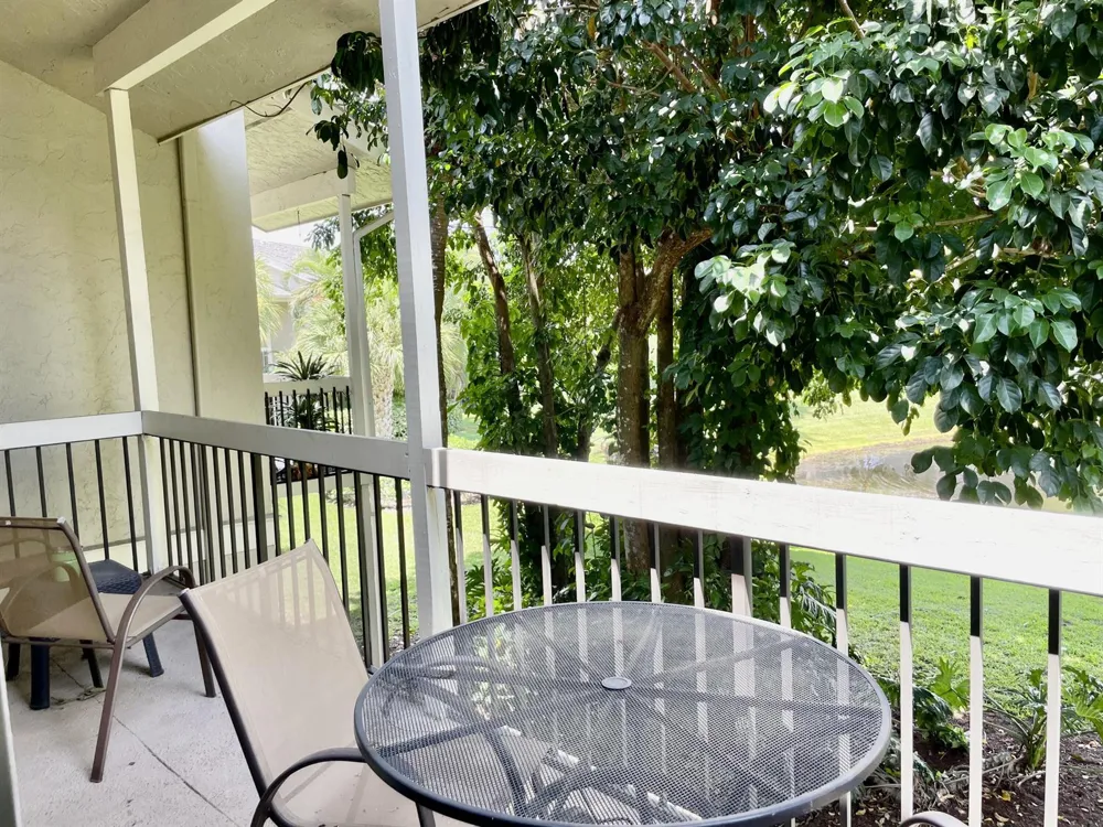 11863 WIMBLEDON CIRCLE #546 Wellington, FL 33414