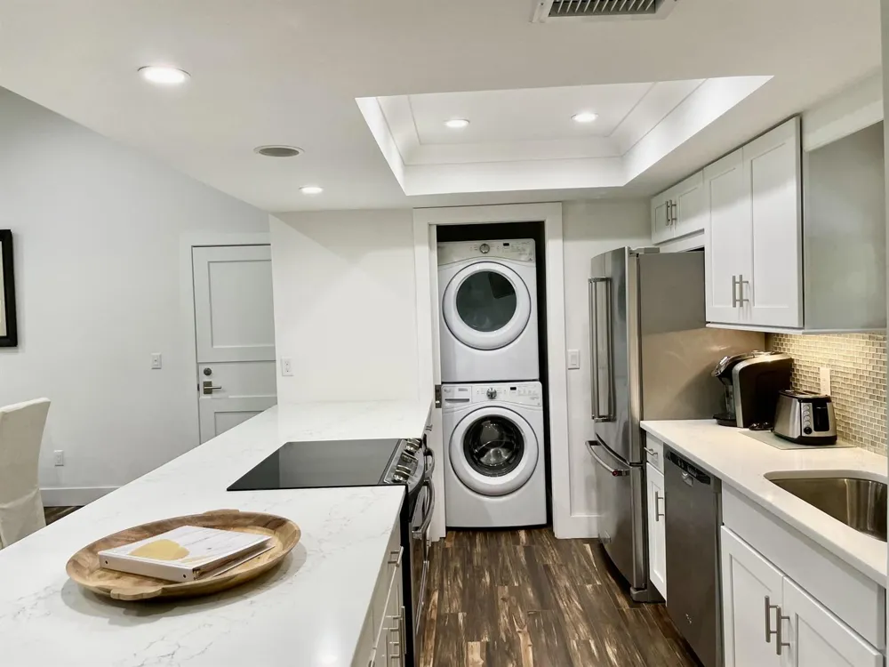 11863 WIMBLEDON CIRCLE #546 Wellington, FL 33414
