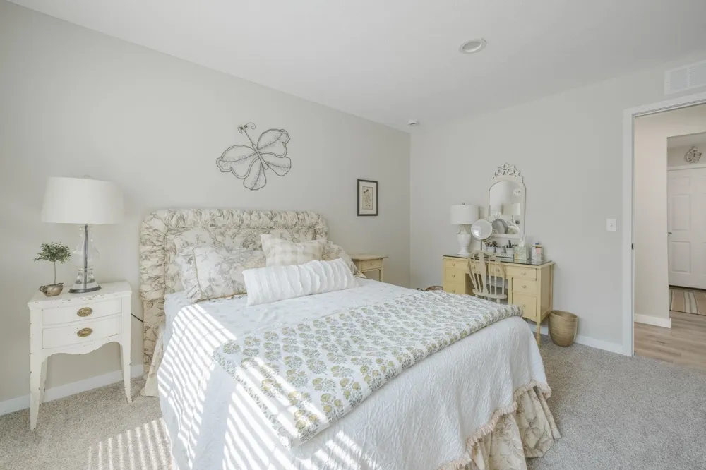 2132 Vista View Drive East Bay Township, MI 49686