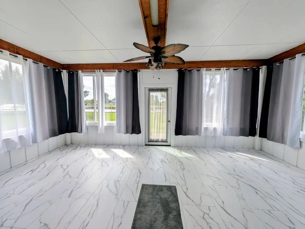 1656 Riverside Drive Au Gres Township, MI 48703