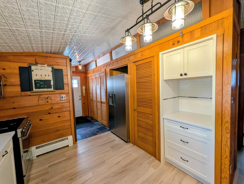 1656 Riverside Drive Au Gres Township, MI 48703
