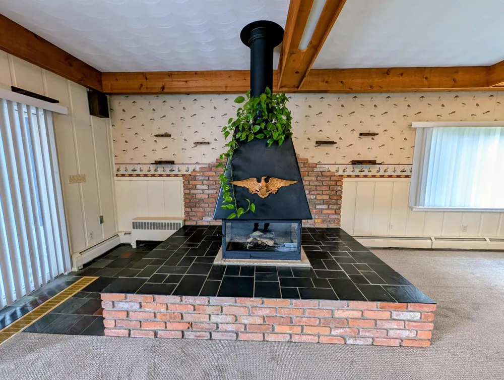1656 Riverside Drive Au Gres Township, MI 48703