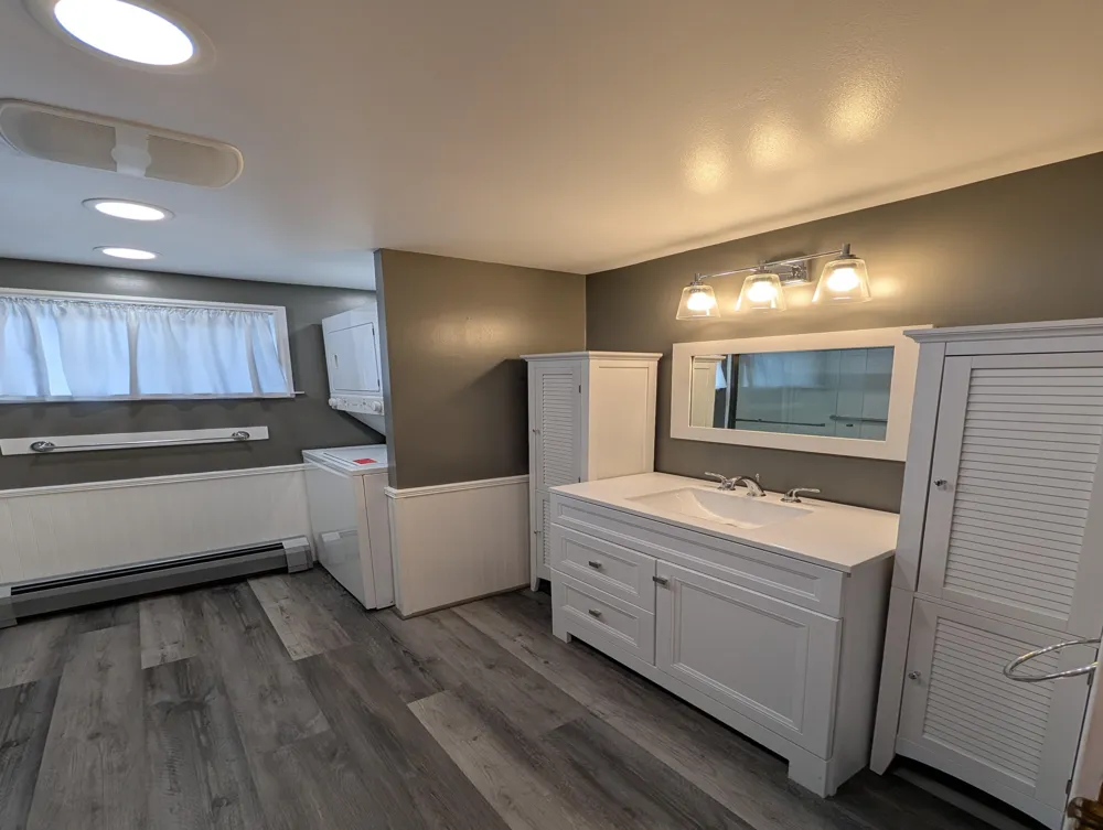1656 Riverside Drive Au Gres Township, MI 48703