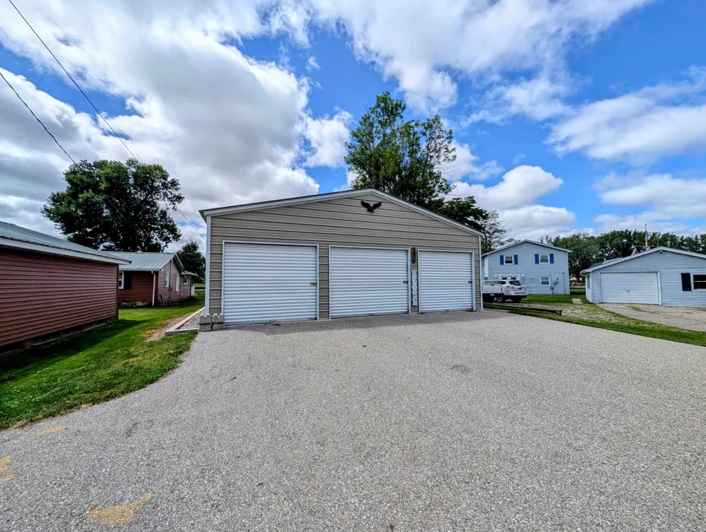 1656 Riverside Drive Au Gres Township, MI 48703