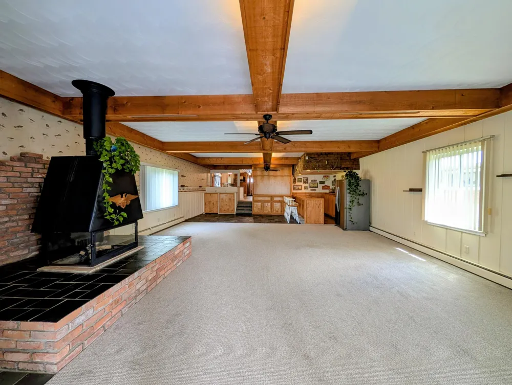 1656 Riverside Drive Au Gres Township, MI 48703