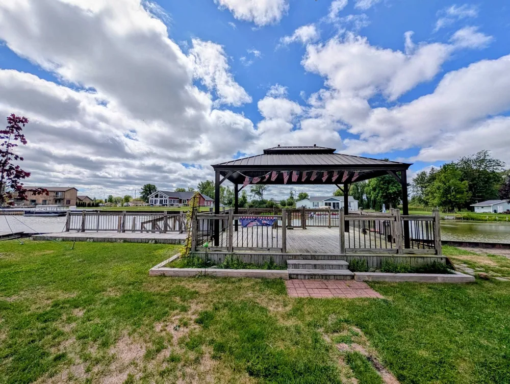 1656 Riverside Drive Au Gres Township, MI 48703