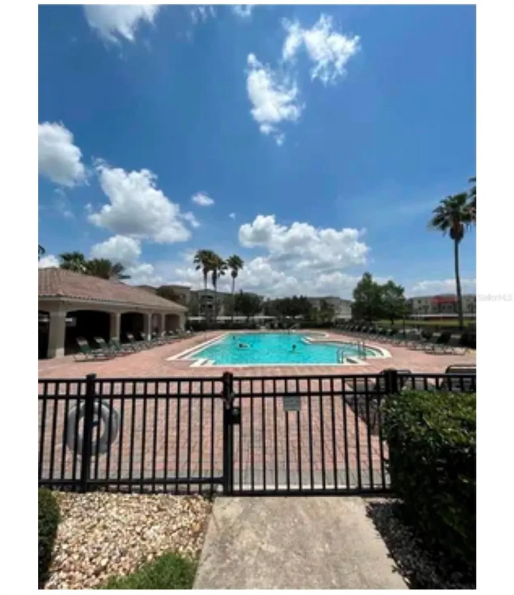 3001 GREYSTONE LOOP #102 Kissimmee, FL 34741