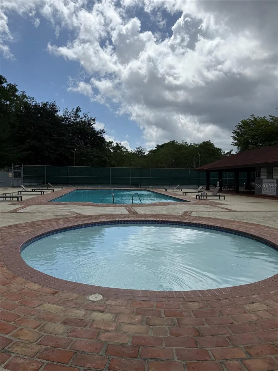 155 CARRAZO #8D Guaynabo, PR 00971