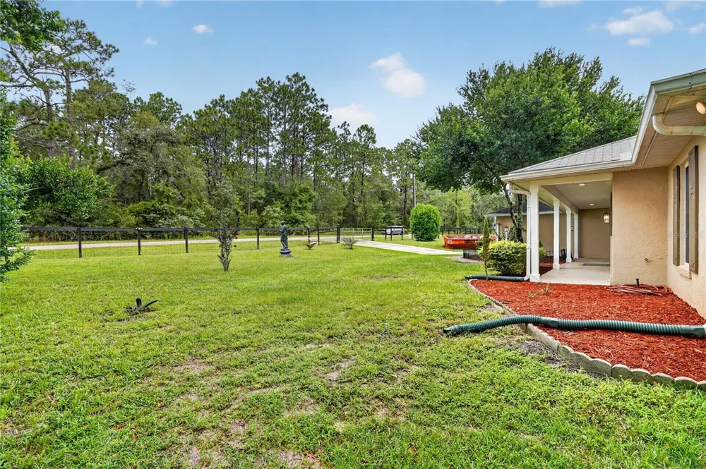 389 SW BIG TREE ROAD Dunnellon, FL 34431