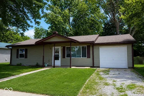 26 Center Drive