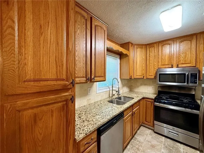 1414 Sycamore Drive NW Kennesaw, GA 30152