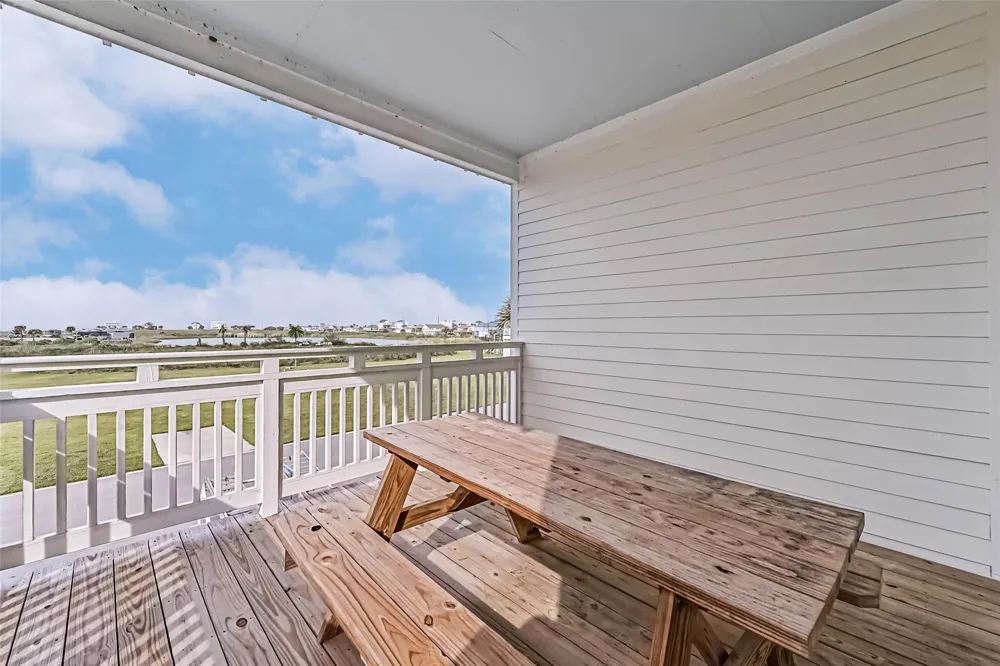 23500 San Luis Pass Road #5 Galveston, TX 77554