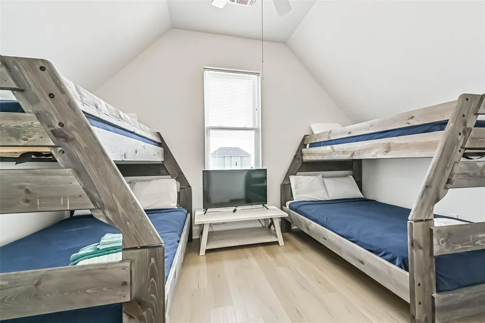 23500 San Luis Pass Road #5 Galveston, TX 77554