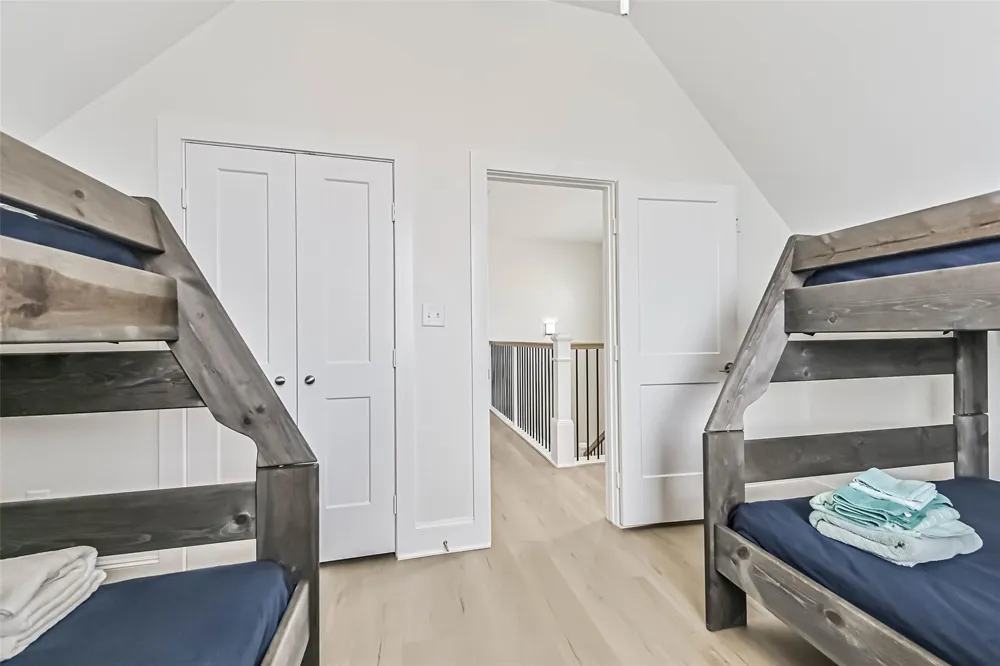 23500 San Luis Pass Road #5 Galveston, TX 77554