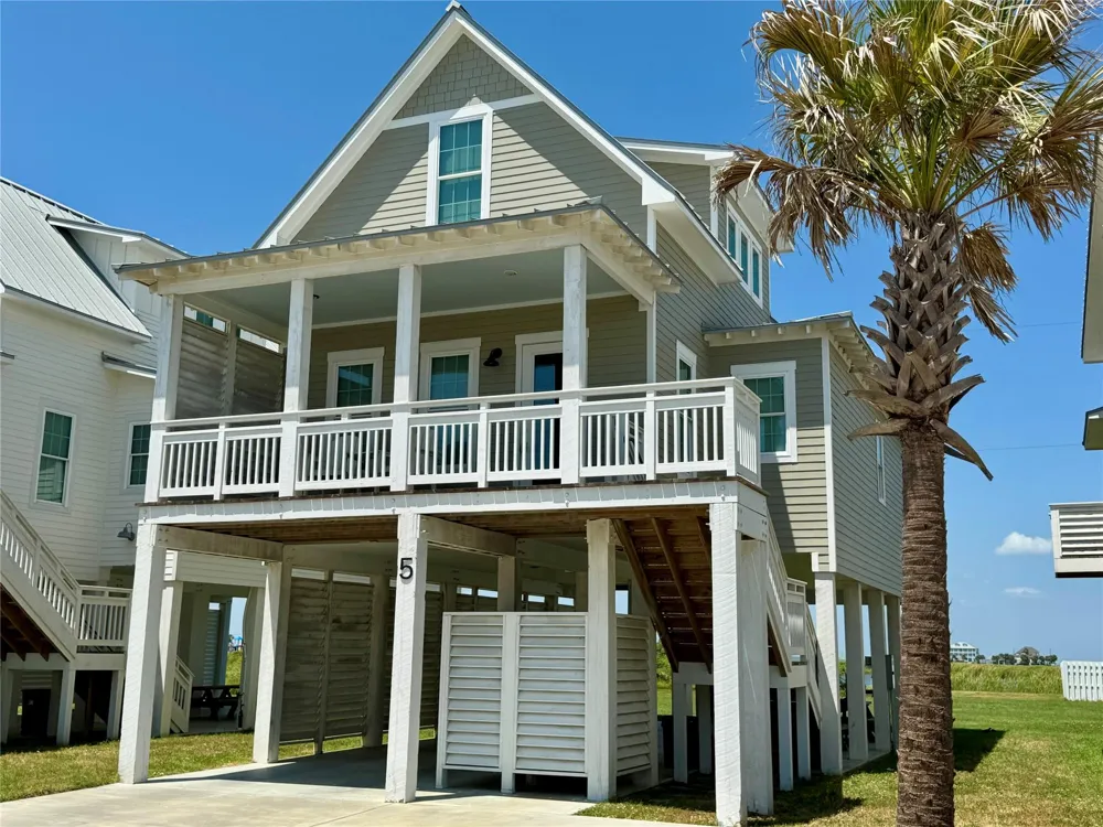 23500 San Luis Pass Road #5 Galveston, TX 77554