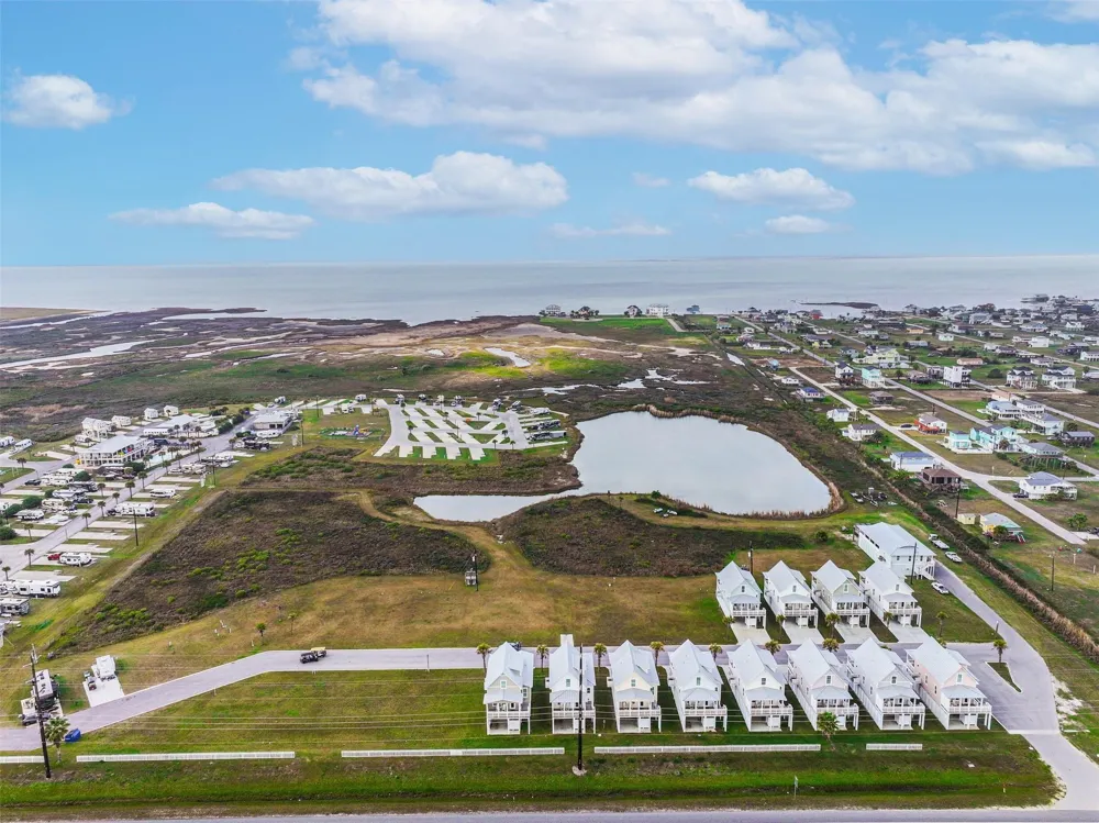 23500 San Luis Pass Road #5 Galveston, TX 77554