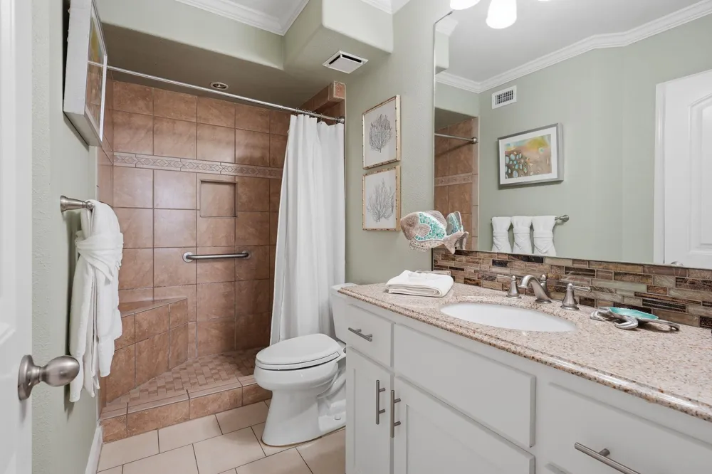 6649 Seacomber Drive #502 Port Aransas, TX 78373
