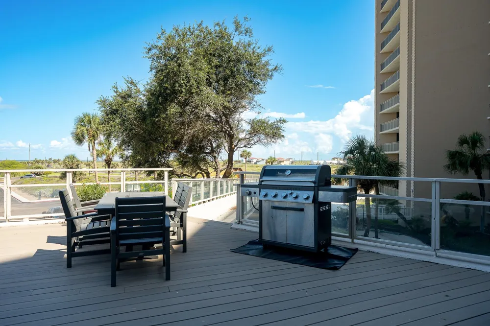 6649 Seacomber Drive #502 Port Aransas, TX 78373