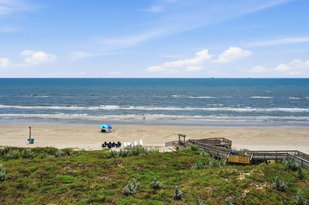 6649 Seacomber Drive #502 Port Aransas, TX 78373