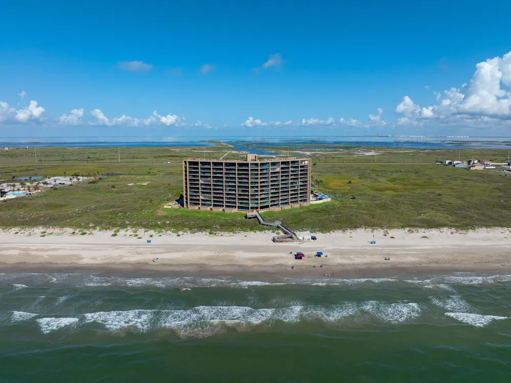 6649 Seacomber Drive #502 Port Aransas, TX 78373