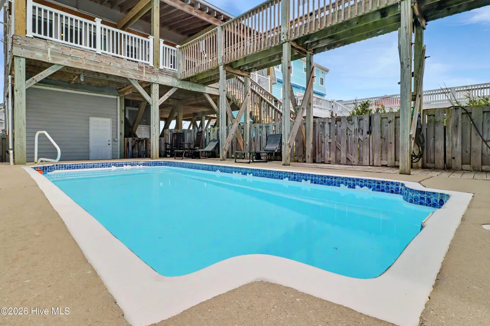 2227 E Beach Drive Oak Island, NC 28465