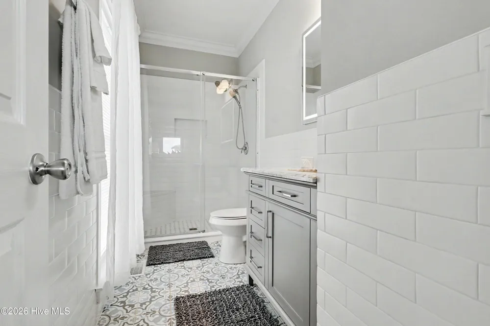 2227 E Beach Drive Oak Island, NC 28465