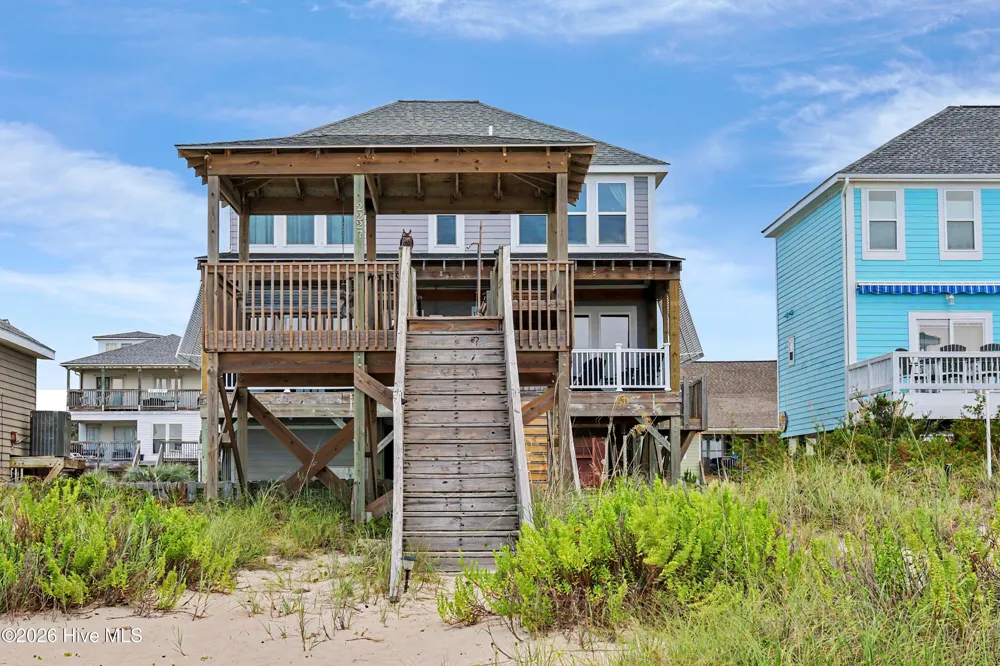2227 E Beach Drive Oak Island, NC 28465