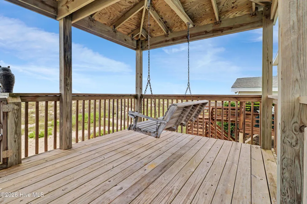 2227 E Beach Drive Oak Island, NC 28465