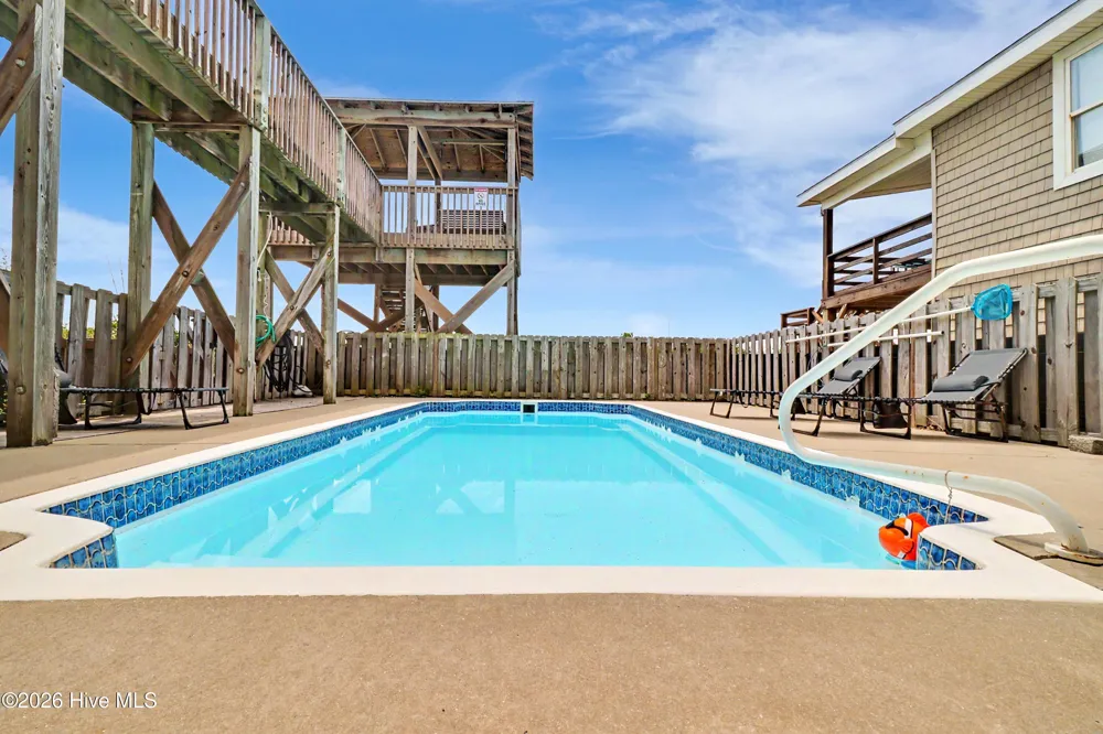 2227 E Beach Drive Oak Island, NC 28465