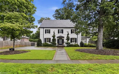 419 Stratford Road