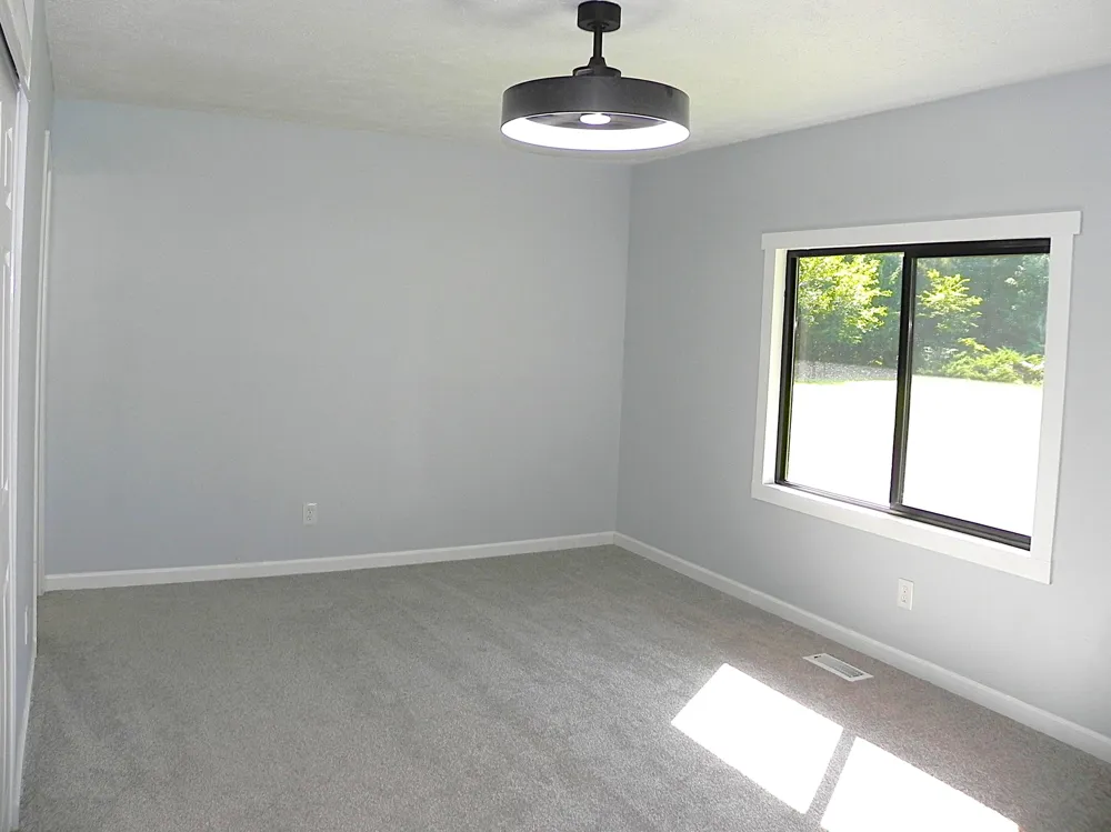 13805 Riverside Drive Constantine Township, MI 49042