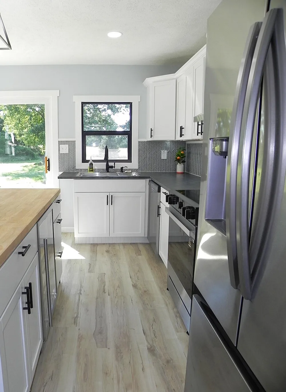13805 Riverside Drive Constantine Township, MI 49042