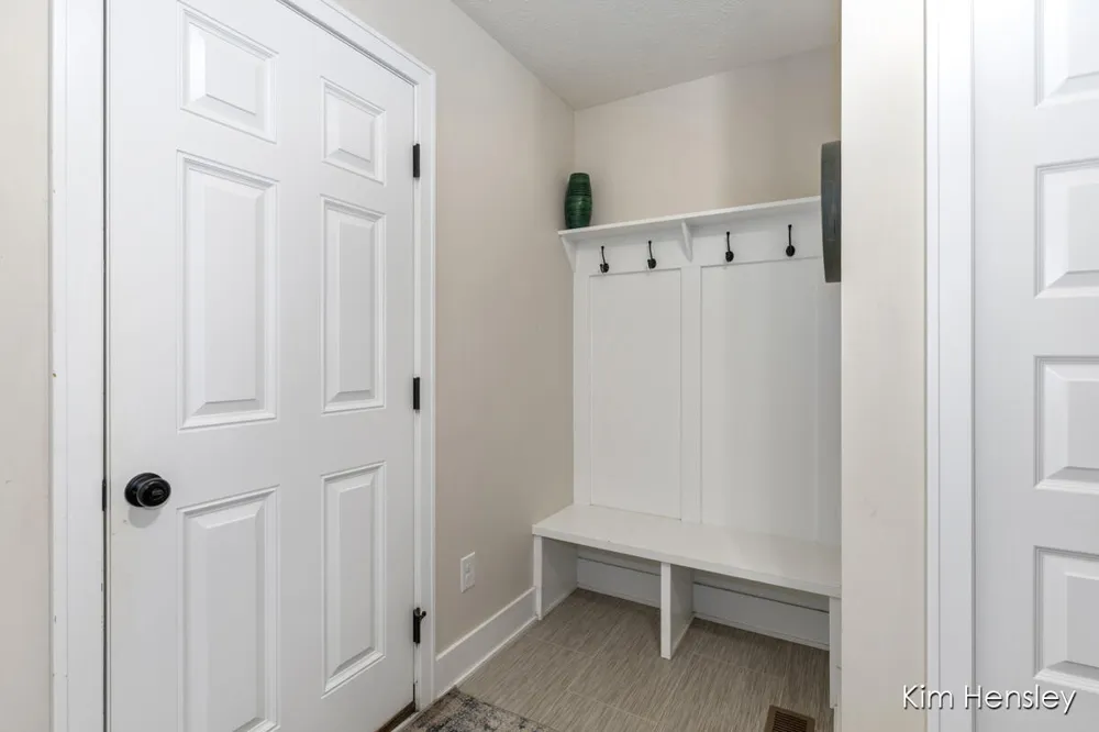 9413 Sunset Ridge Drive NE Algoma Township, MI 49341