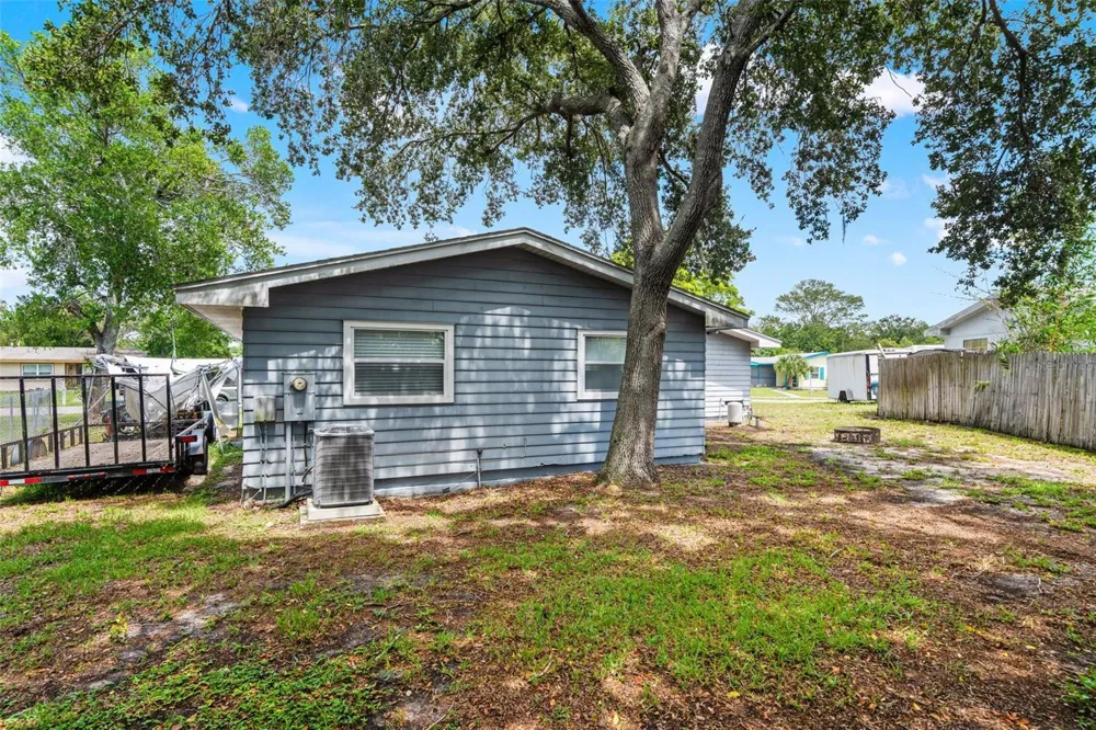 4555 CYNTHIA LANE Spring Hill, FL 34606