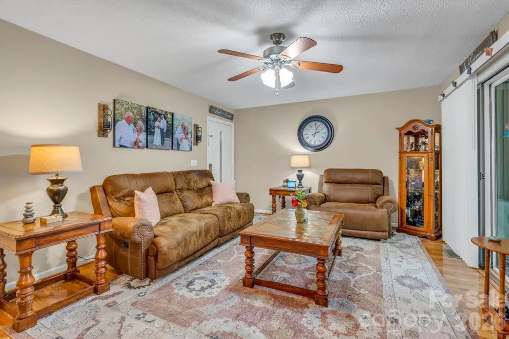 655 Overlook Drive Spruce Pine, NC 28777