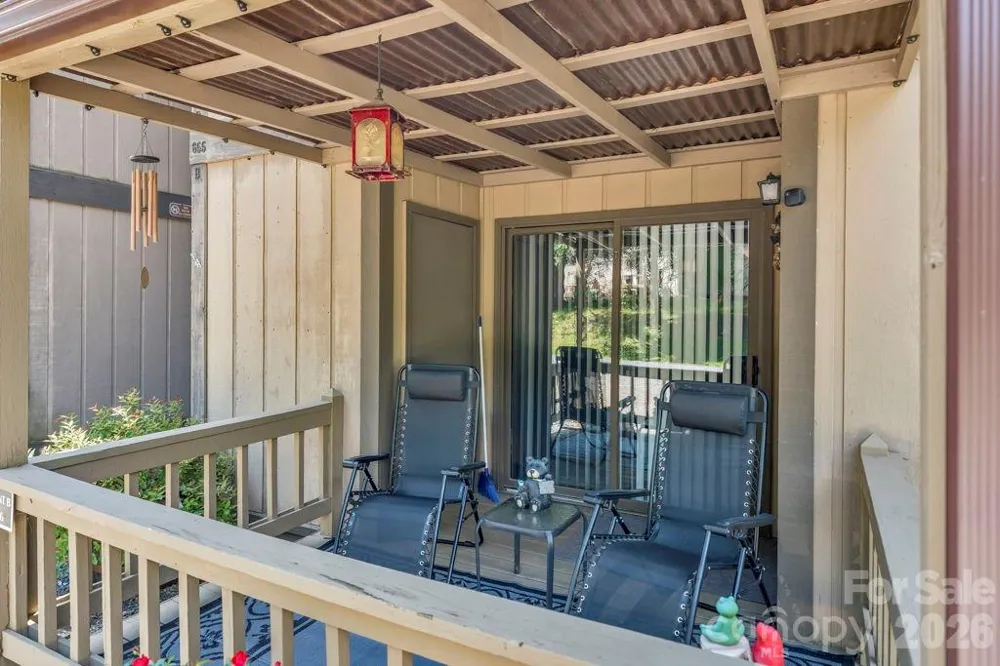 655 Overlook Drive Spruce Pine, NC 28777