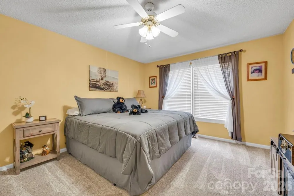 655 Overlook Drive Spruce Pine, NC 28777