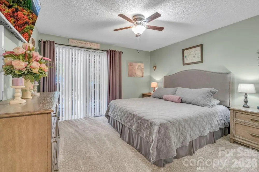 655 Overlook Drive Spruce Pine, NC 28777