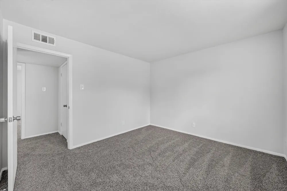 1801 E Grauwyler Road #101 Irving, TX 75061