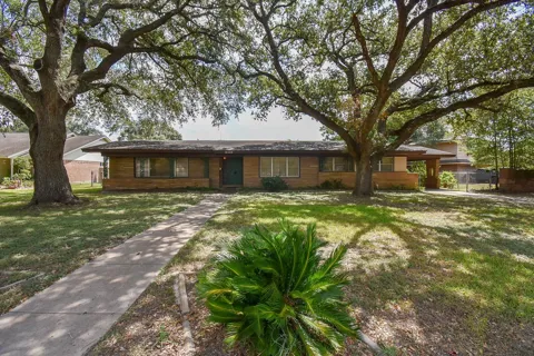 2116 Rosemary Street