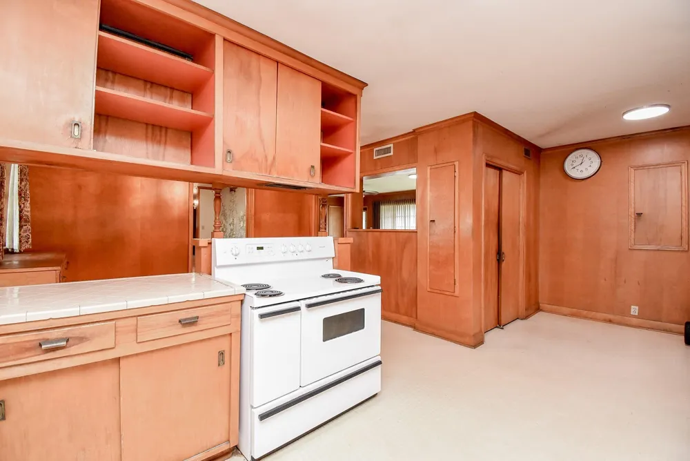 2116 Rosemary Street El Campo, TX 77437