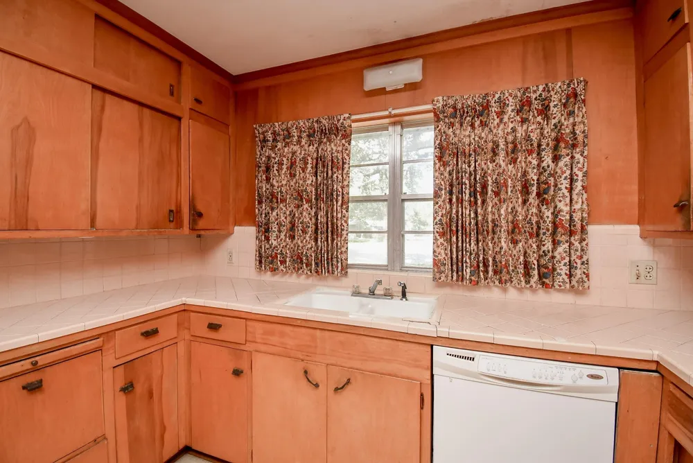 2116 Rosemary Street El Campo, TX 77437