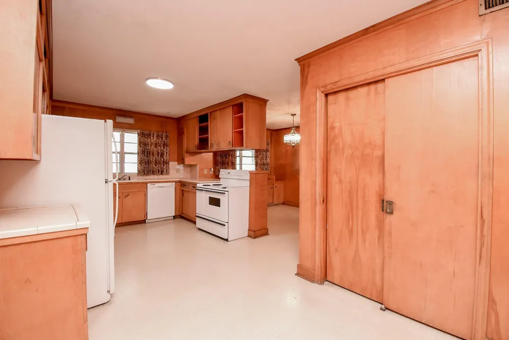 2116 Rosemary Street El Campo, TX 77437