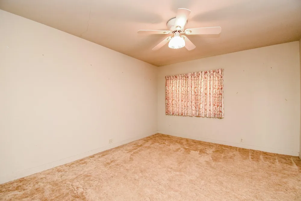 2116 Rosemary Street El Campo, TX 77437
